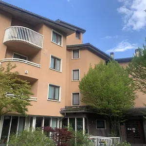 https://stella-mirella.it-lombardy.com